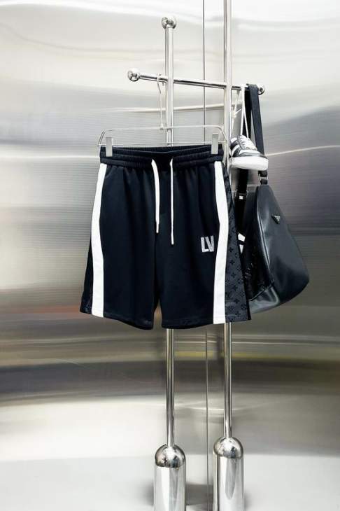Picture of LV Short Pants _SKULVM-3XLxetr0518279